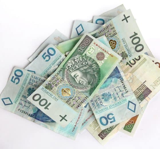 Płaca minimalna 2019 pięćdziesiąt plus, a pięćset minus